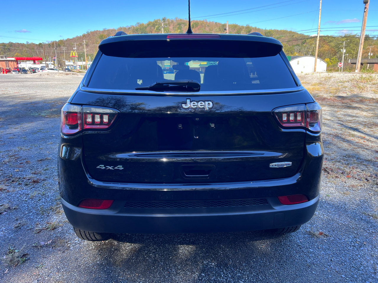 Used 2020 Jeep Compass Latitude w/ Cold Weather Group image 6