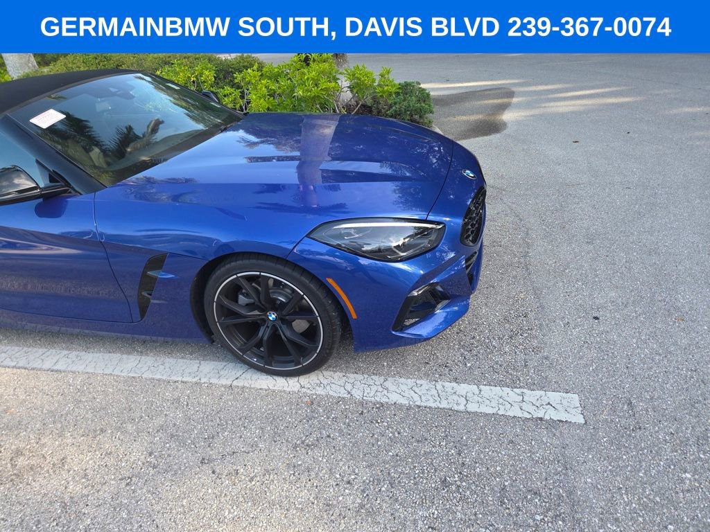 Certified 2024 BMW Z4 sDrive30i w/ Premium Package RWD image 16
