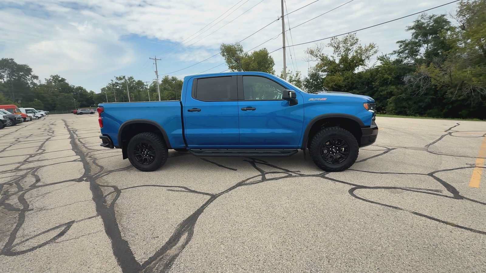 Certified 2024 Chevrolet Silverado 1500 ZR2 AWD/4WD image 9