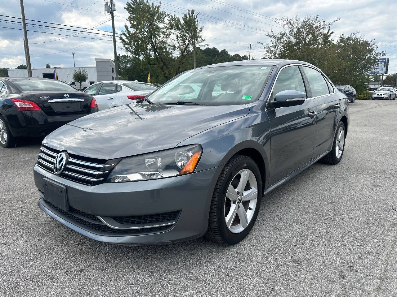 Used 2013 Volkswagen Passat 2.5 SE