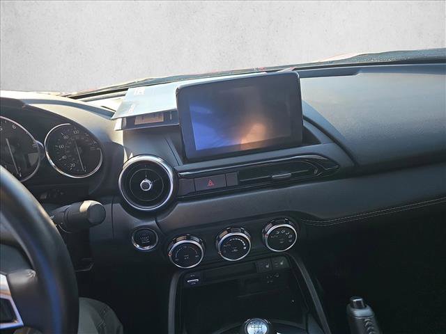 Used 2021 MAZDA MX-5 Miata RF Grand Touring image 10