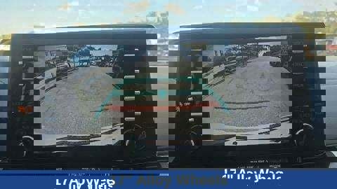 Used 2024 Toyota Sienna XLE FWD image 24