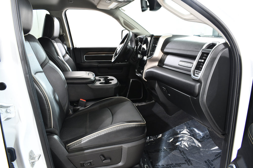 Used 2024 RAM 2500 Laramie AWD/4WD image 10