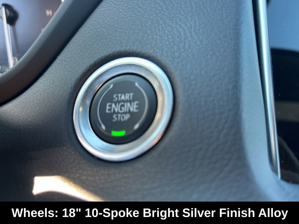 Used 2023 Cadillac XT4 Luxury w/ Cold Weather Package FWD image 42