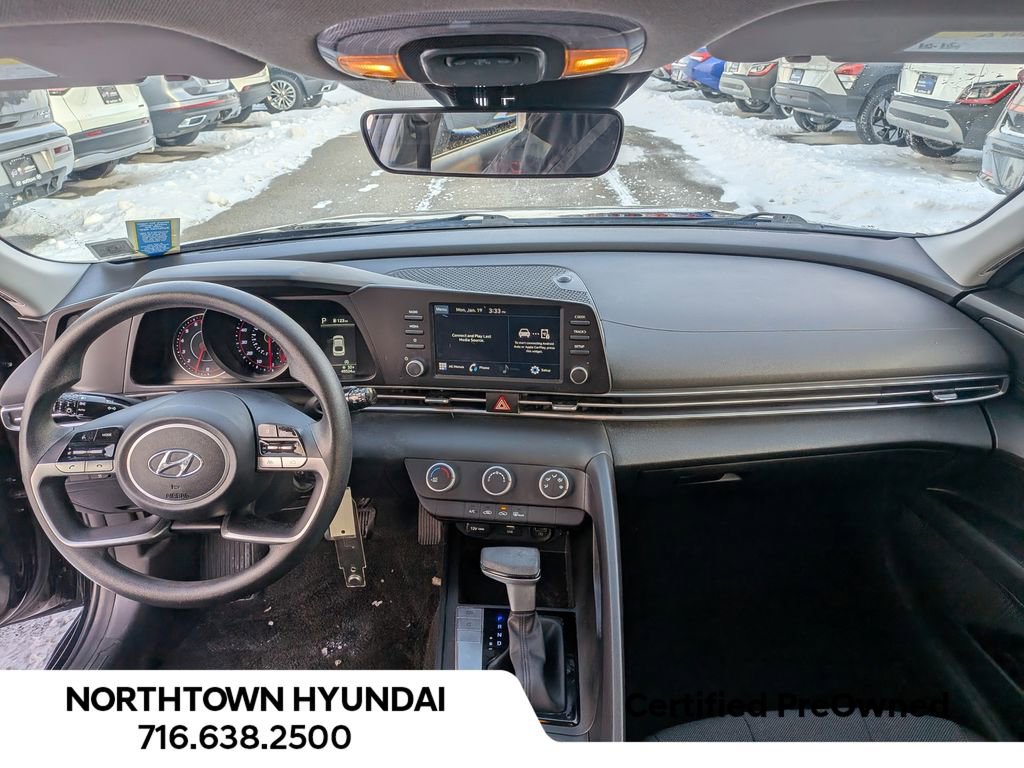Certified 2023 Hyundai Elantra SE image 7