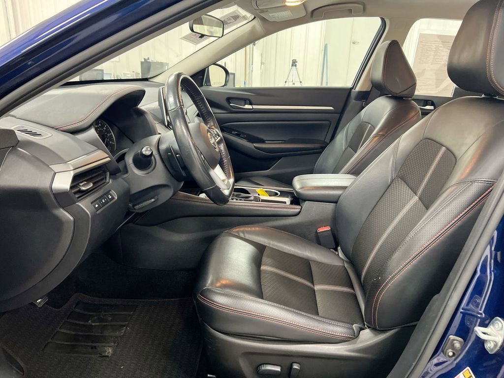 Used 2024 Nissan Altima 2.5 SR image 19