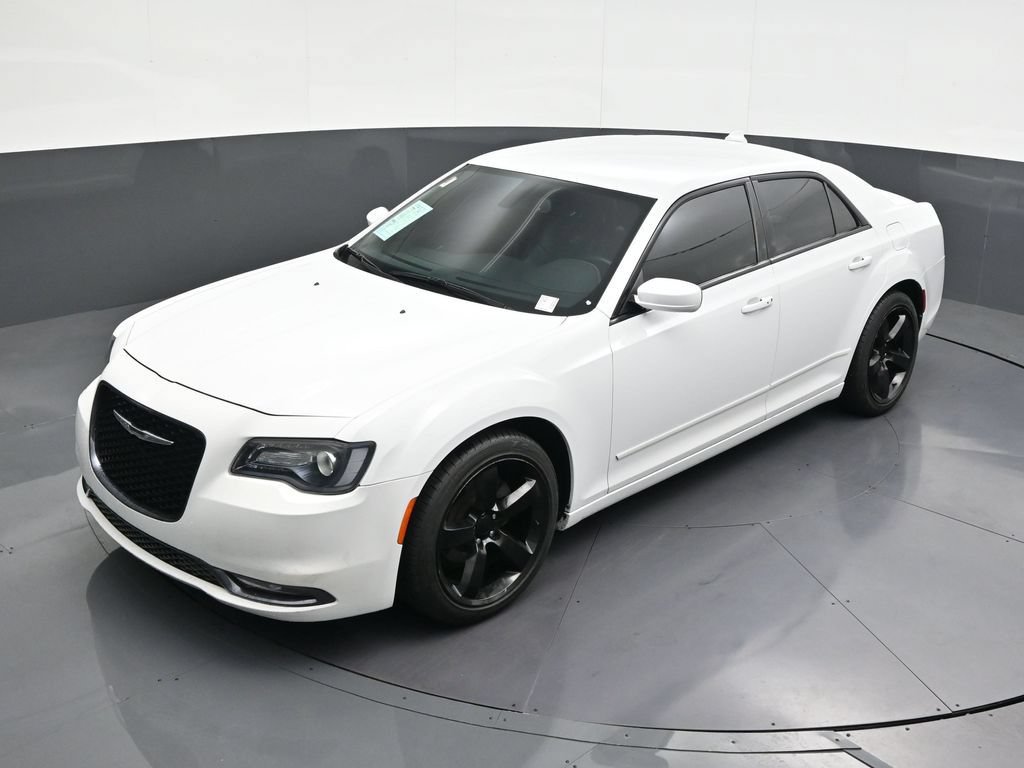 Used 2020 Chrysler 300 S RWD image 14