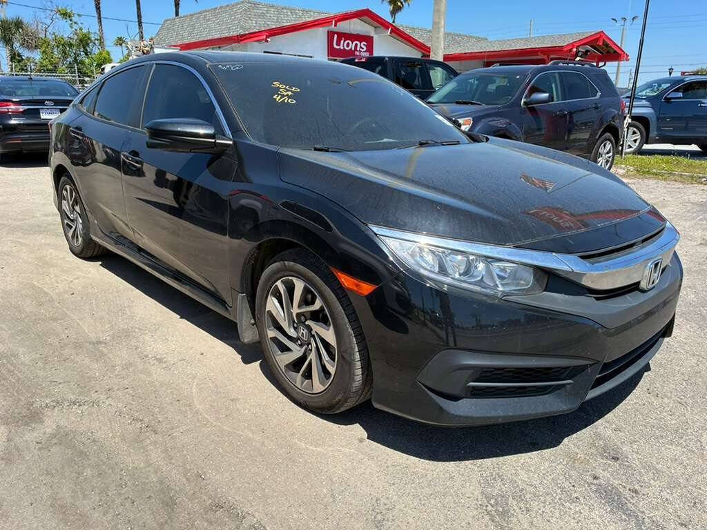 Used 2018 Honda Civic EX image 9