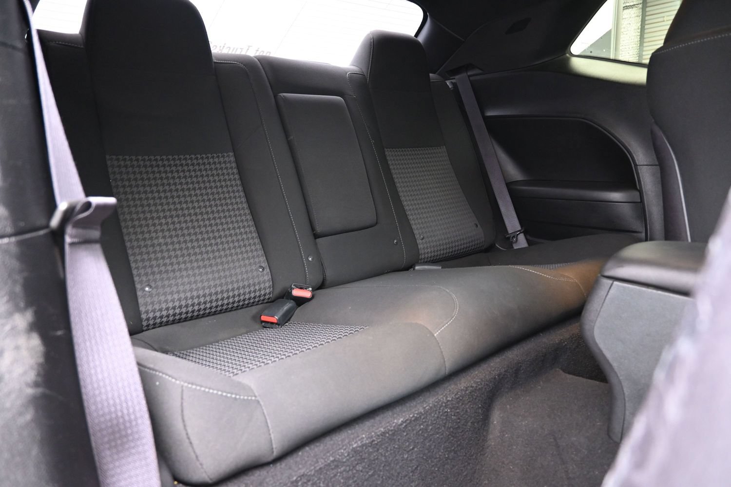 Used 2019 Dodge Challenger R/T w/ Driver Convenience Group RWD image 10