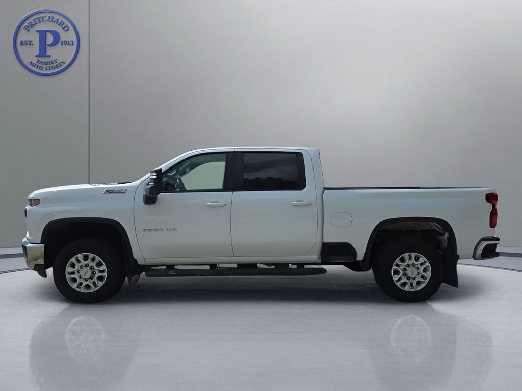 Used 2020 Chevrolet Silverado 2500 LT w/ Z71 Off-Road Package AWD/4WD image 4