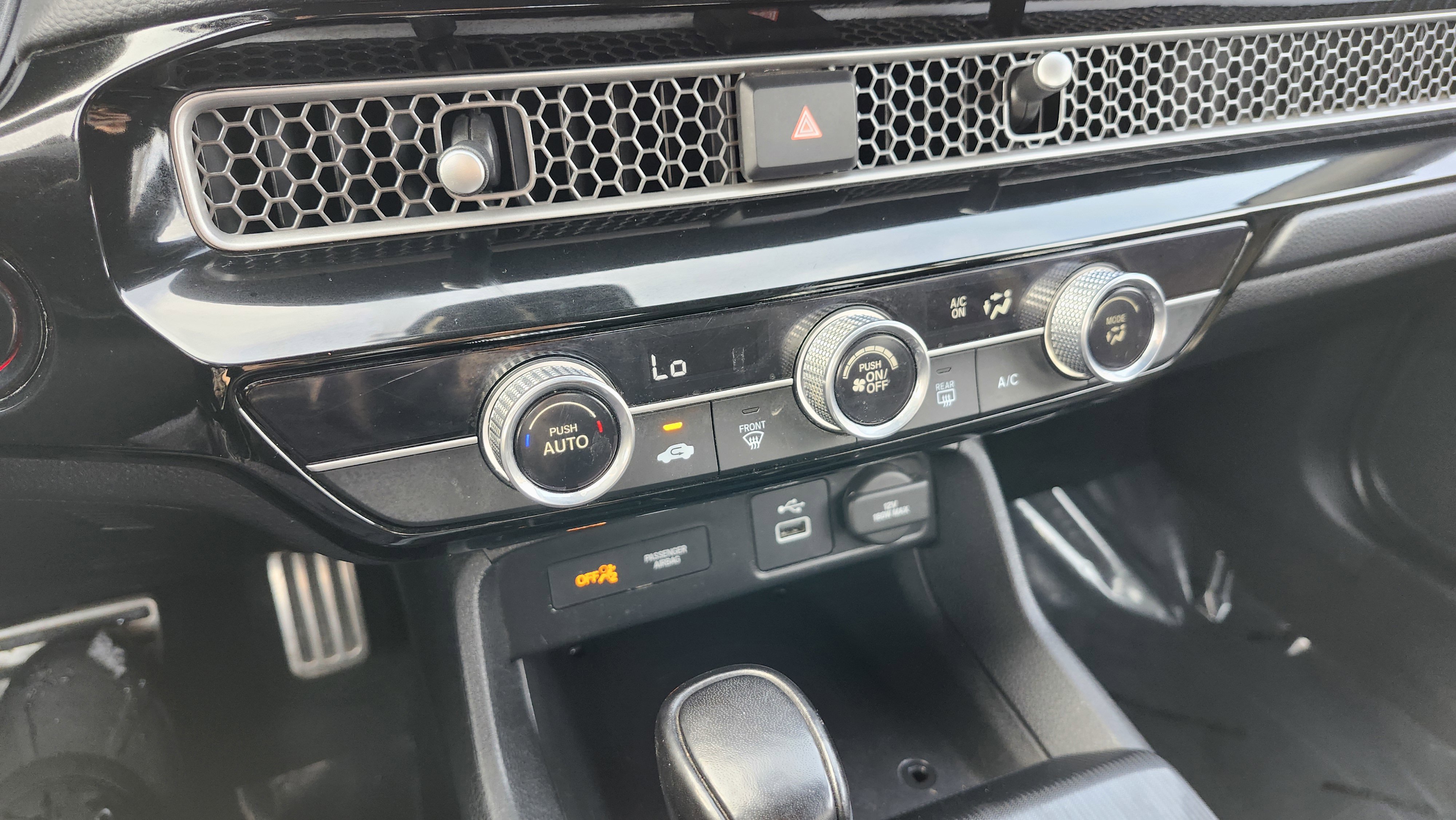 Used 2022 Honda Civic Sport image 29