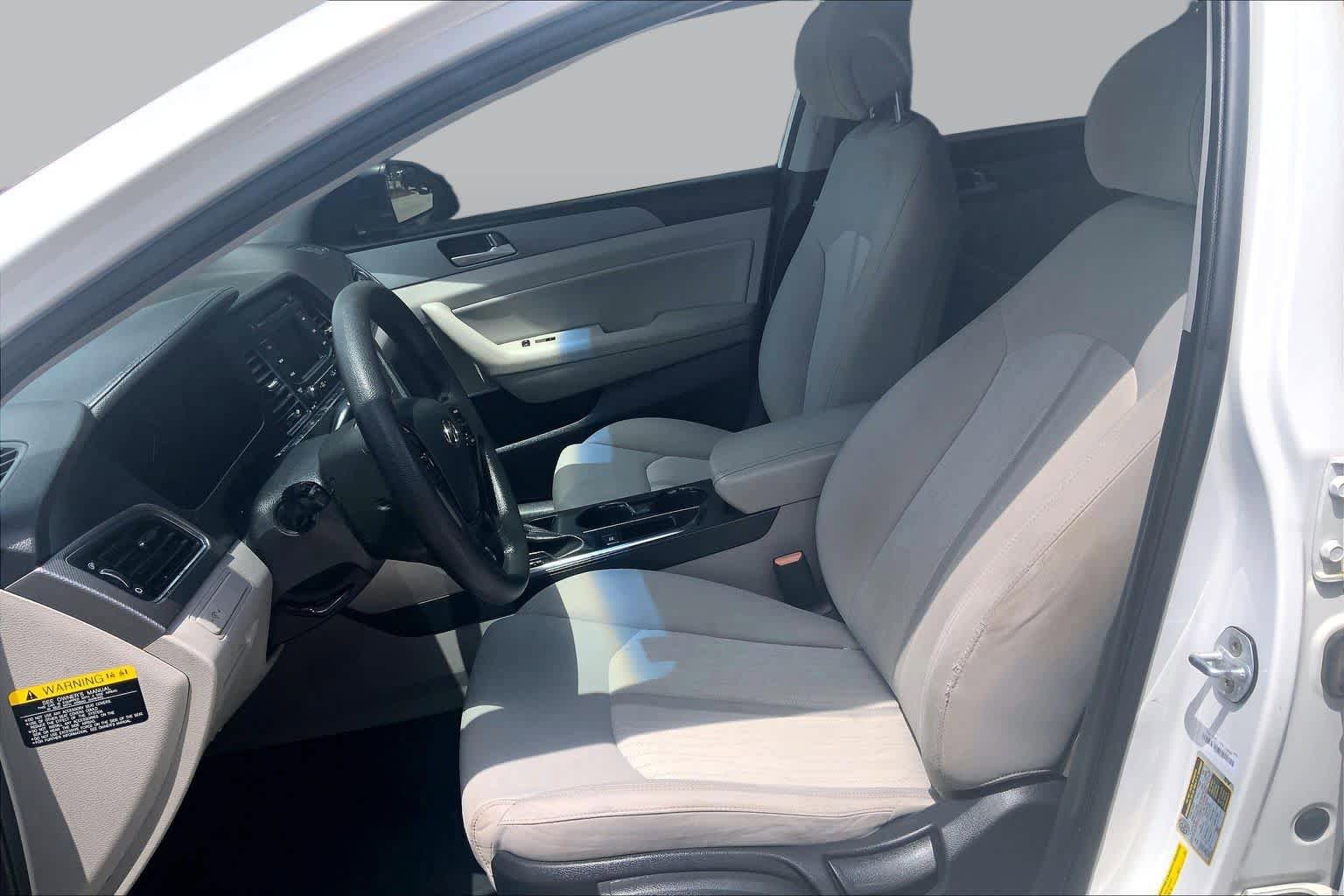 Used 2016 Hyundai Sonata SE FWD image 8