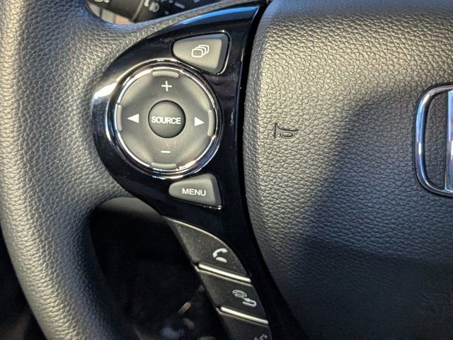 Used 2016 Honda Accord EX image 21