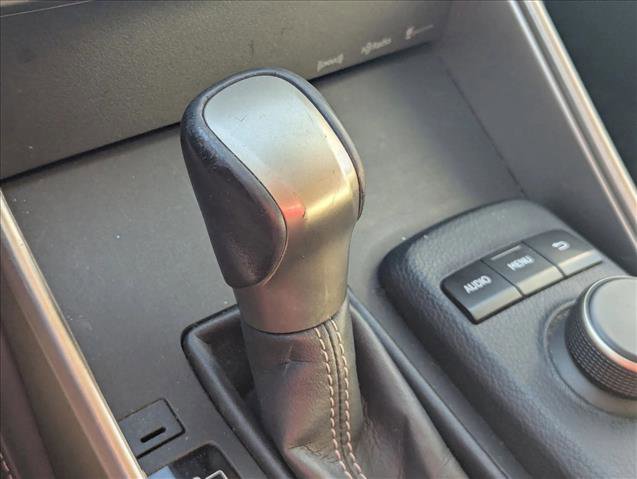 Used 2016 Lexus IS 200t image 4
