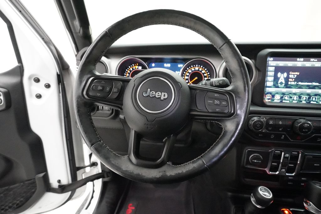 Used 2021 Jeep Wrangler Unlimited Sport AWD/4WD image 4