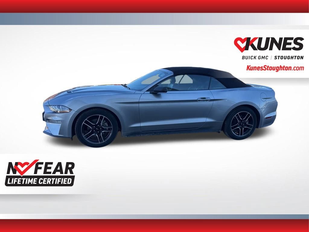 Used 2023 Ford Mustang Convertible image 8