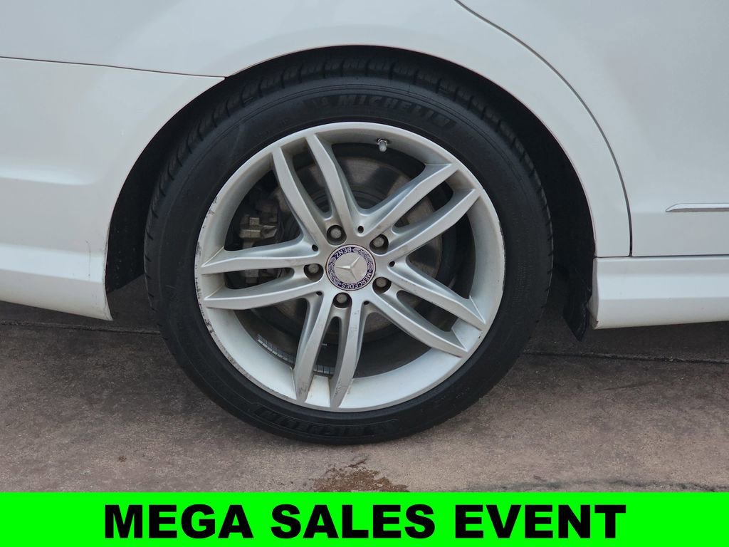 Used 2013 Mercedes-Benz C 250 Sedan image 36