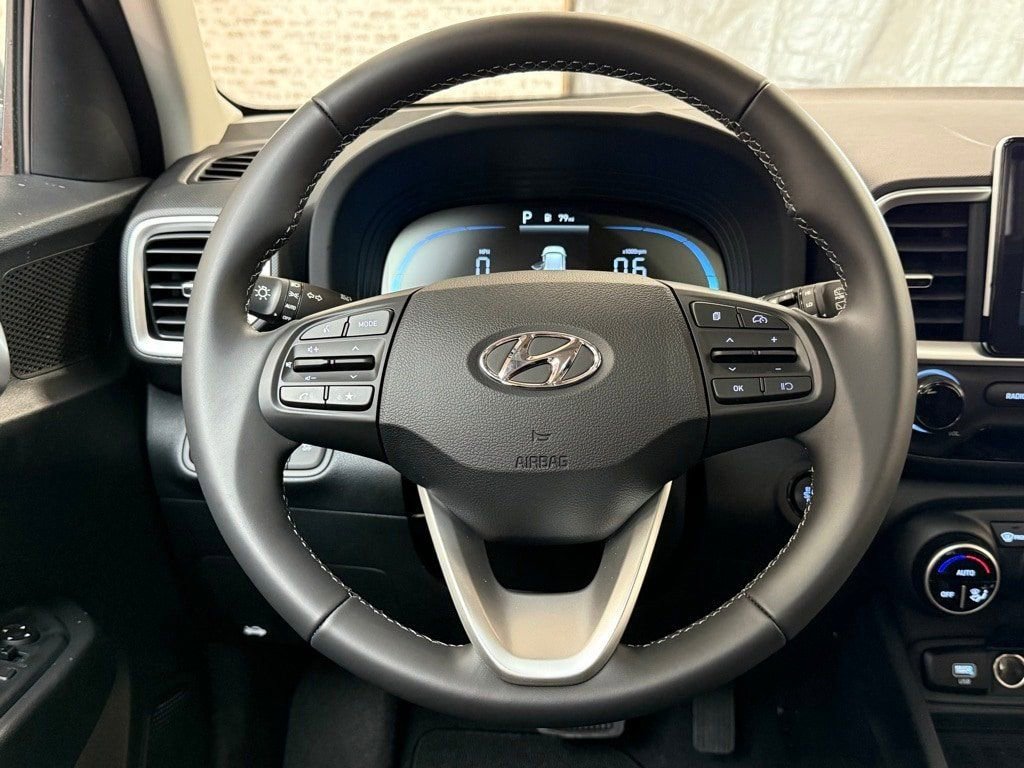 New 2026 Hyundai Venue SEL image 12