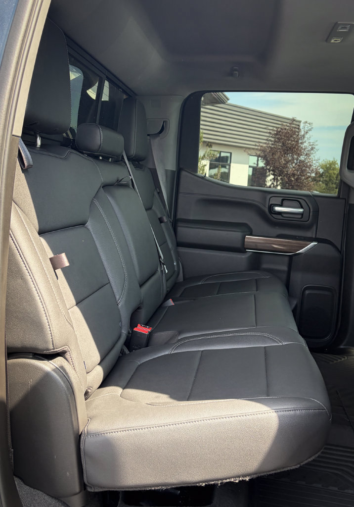 Used 2021 Chevrolet Silverado 1500 LT Trail Boss AWD/4WD image 27