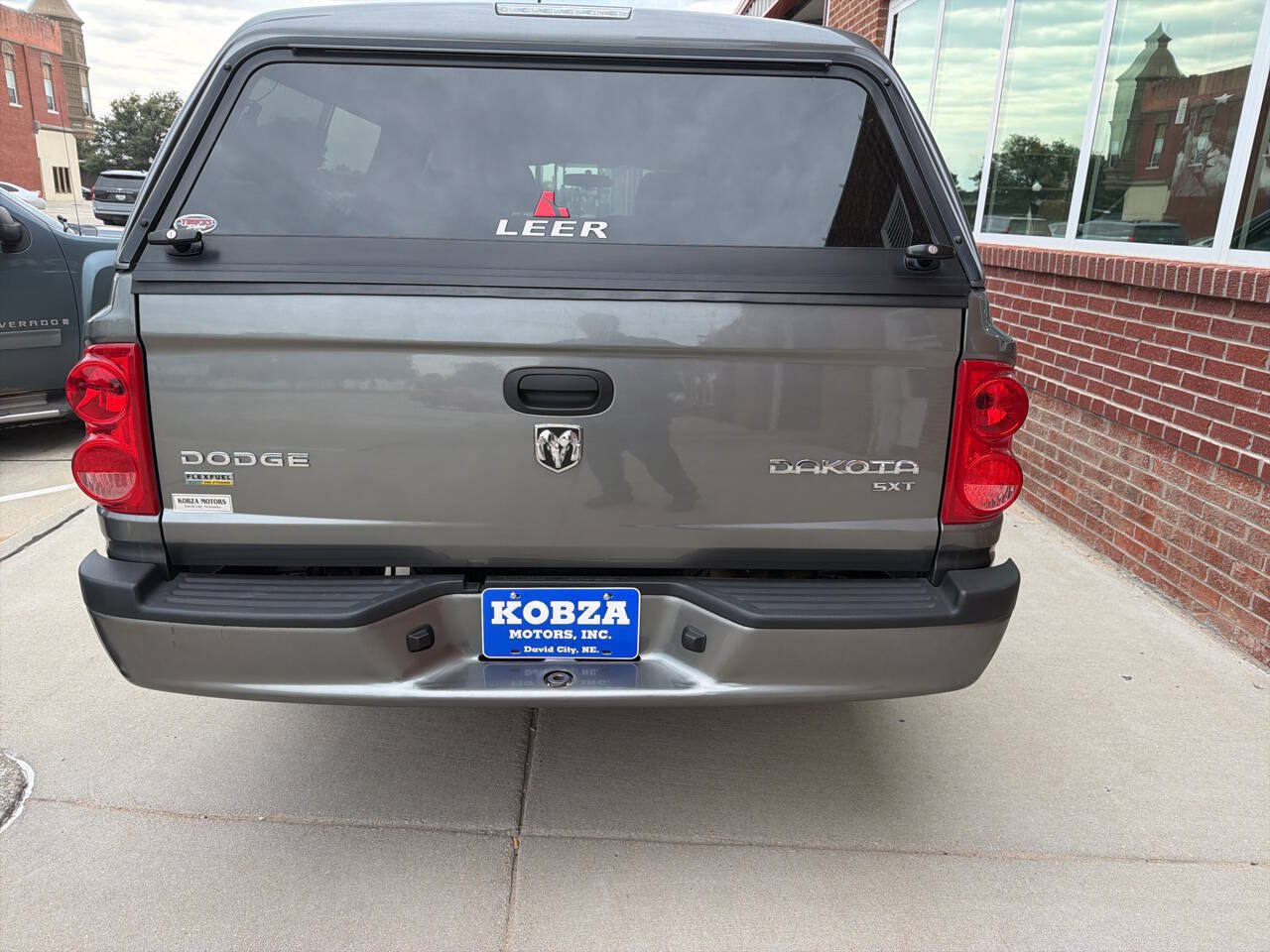 Used 2011 Dodge Dakota 4x4 Crew Cab w/ Convenience Group image 8