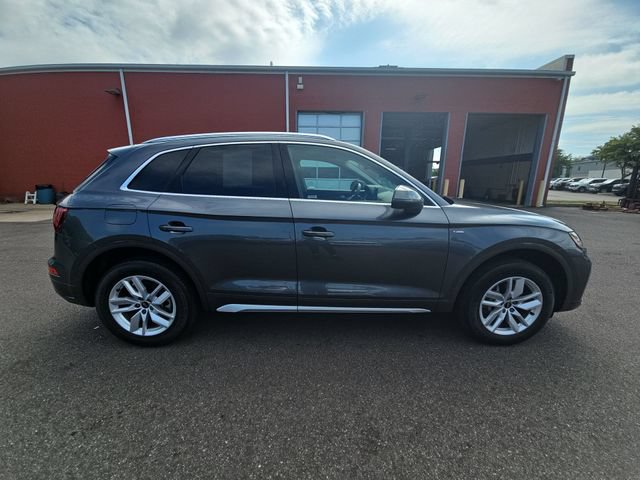 Used 2023 Audi Q5 2.0T Premium AWD/4WD image 11