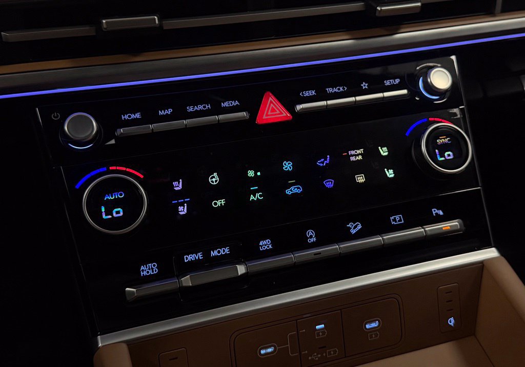 New 2027 Hyundai Santa Fe Limited AWD/4WD image 19
