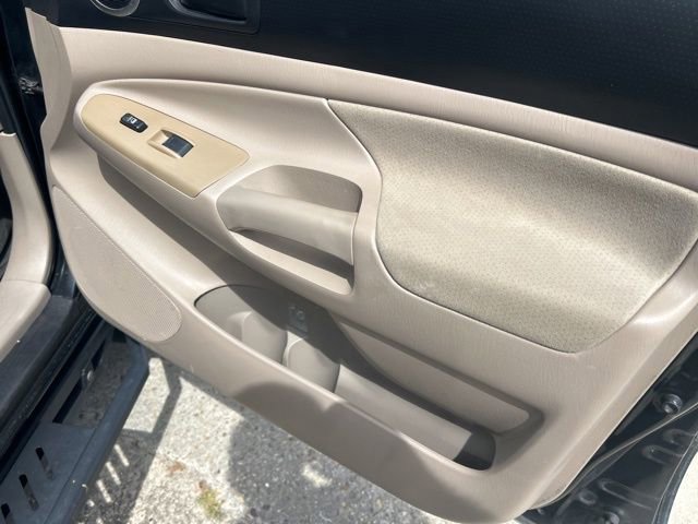 Used 2008 Toyota Tacoma PreRunner RWD image 18