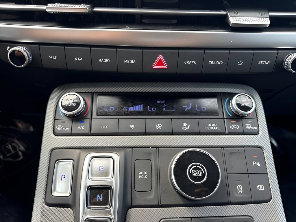 Used 2025 Hyundai Palisade SEL FWD image 10