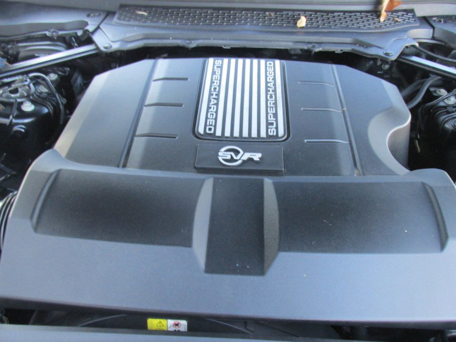 Used 2016 Land Rover Range Rover Sport SVR image 60