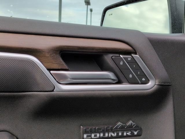 New 2026 Chevrolet Silverado 1500 High Country w/ High Country Premium Package image 22