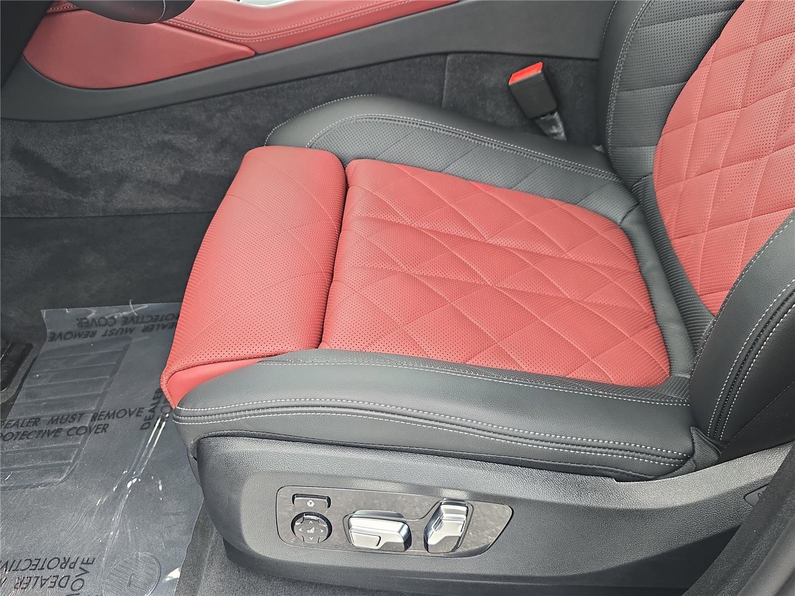 Used 2025 BMW X6 xDrive40i AWD/4WD image 17
