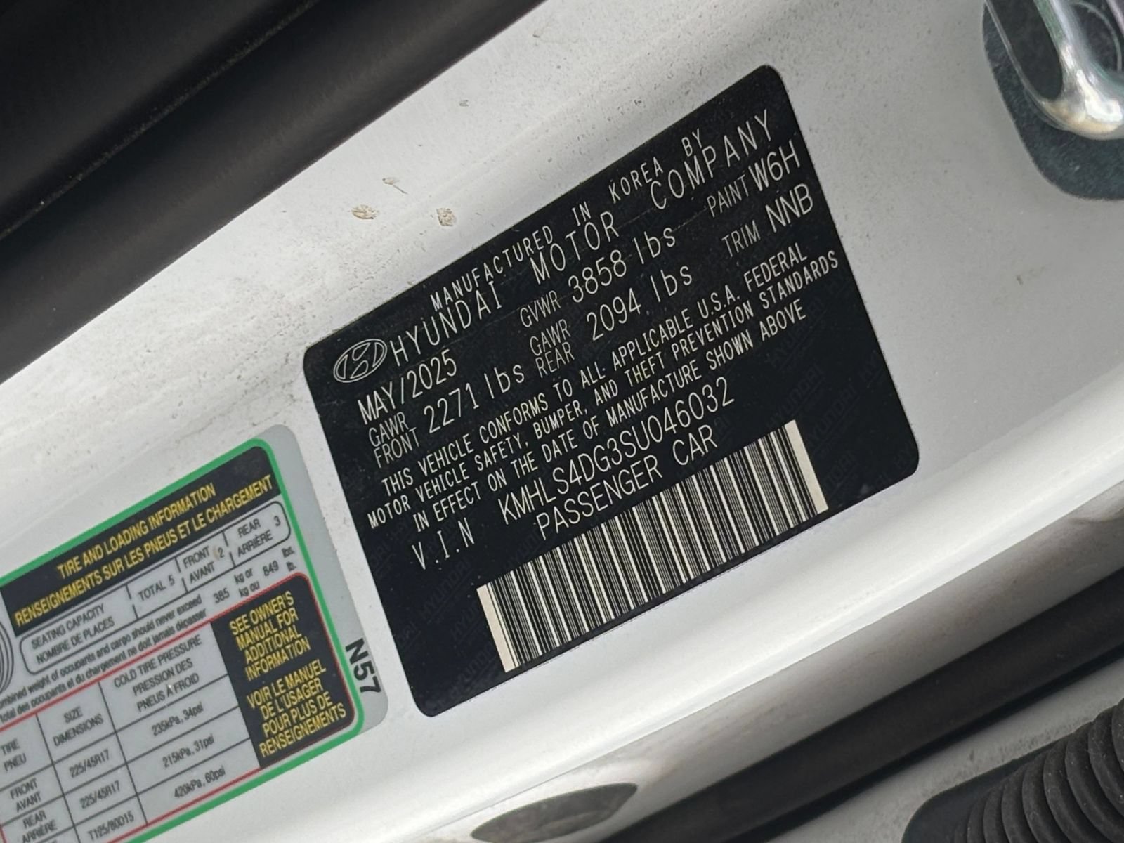 Used 2025 Hyundai Elantra SEL FWD image 32