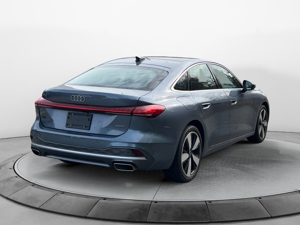Certified 2025 Audi A5 2.0T Premium w/ Convenience Package image 7
