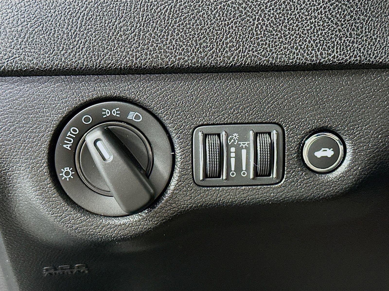Used 2023 Dodge Charger Scat Pack RWD image 10