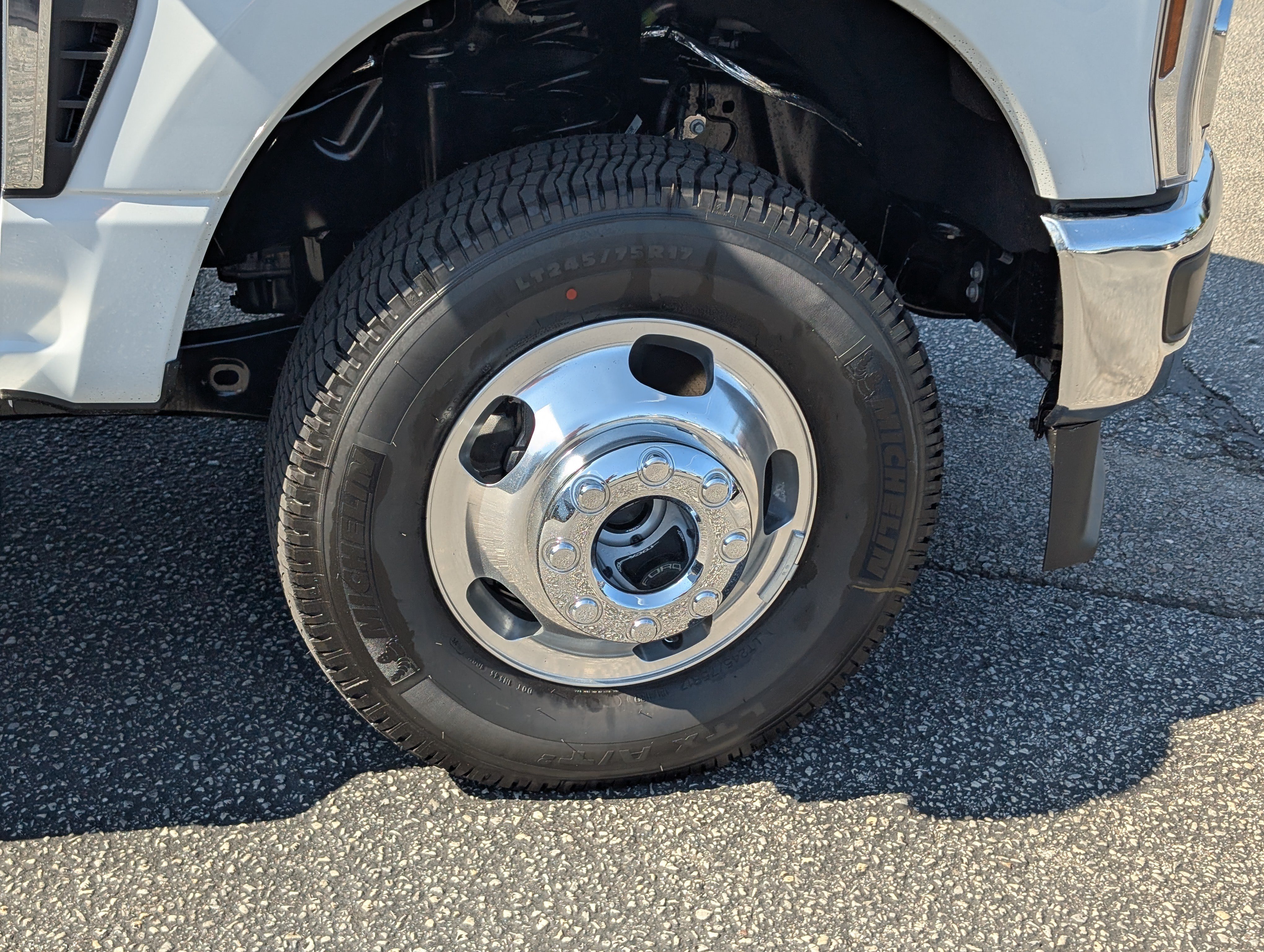 New 2026 Ford F350 Lariat w/ Chrome Package AWD/4WD image 7