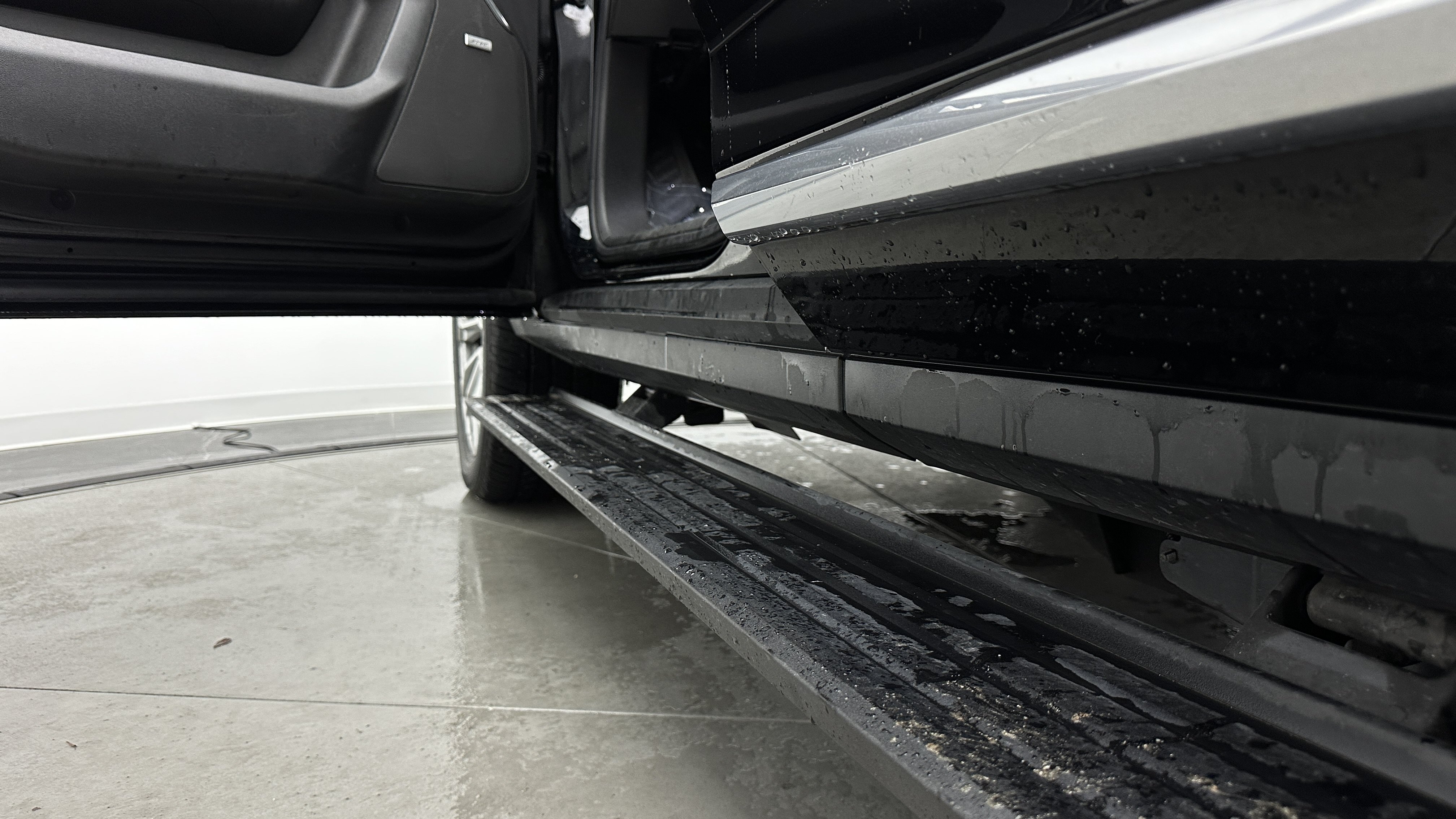 Used 2022 GMC Yukon Denali RWD image 45