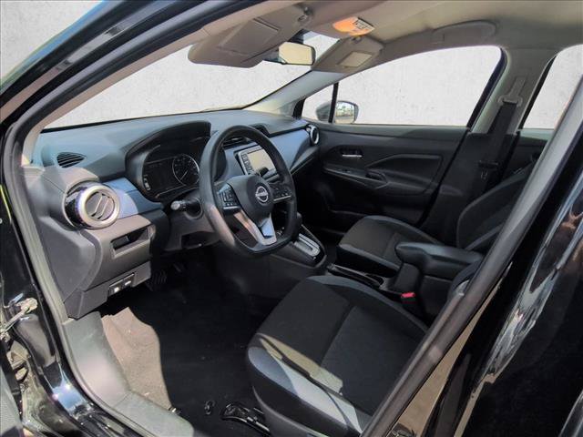 Used 2024 Nissan Versa SV FWD image 10
