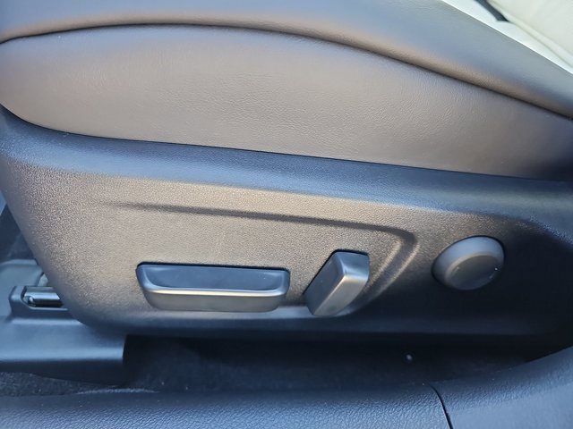 New 2025 Lexus IS 350 F Sport image 28