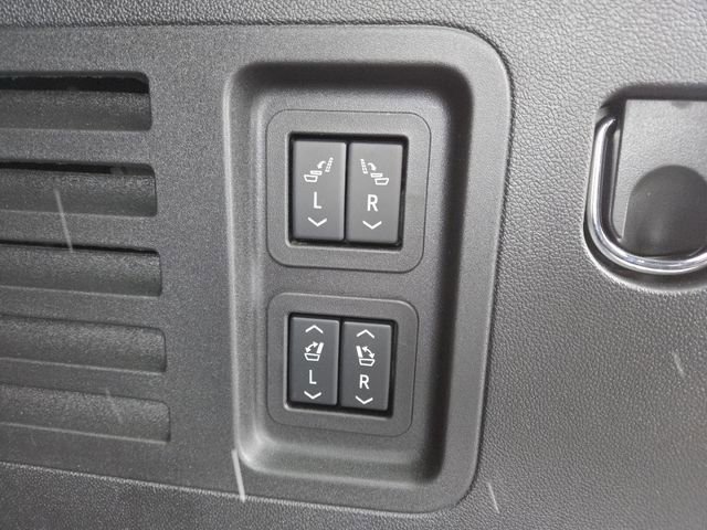 New 2026 Buick Enclave Preferred w/ Power Package image 19