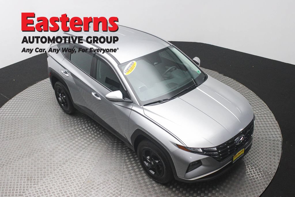 Used 2024 Hyundai Tucson SE AWD/4WD image 3