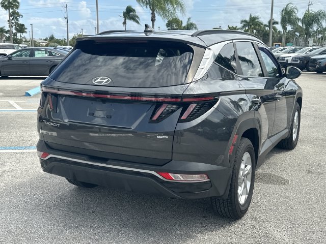 Certified 2023 Hyundai Tucson SEL AWD/4WD image 6