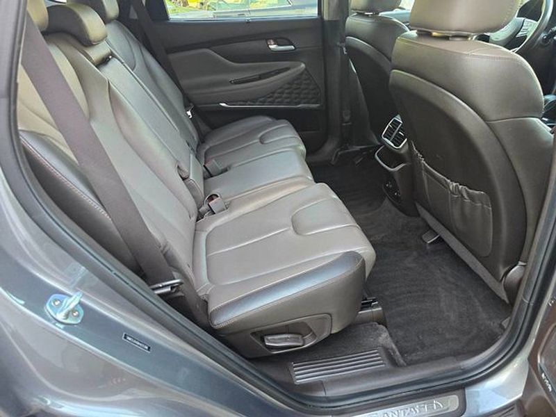 Used 2019 Hyundai Santa Fe Limited FWD image 25
