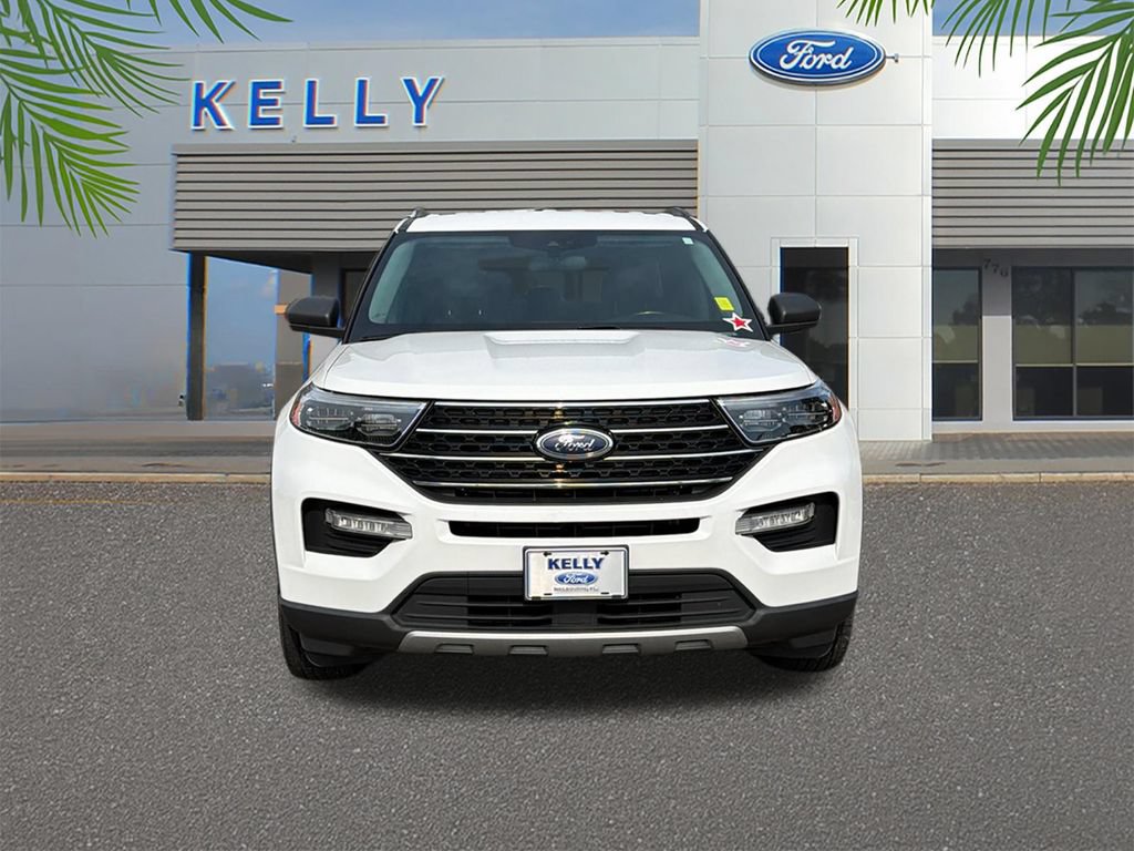 Used 2021 Ford Explorer XLT w/ Equipment Group 202A AWD/4WD image 8