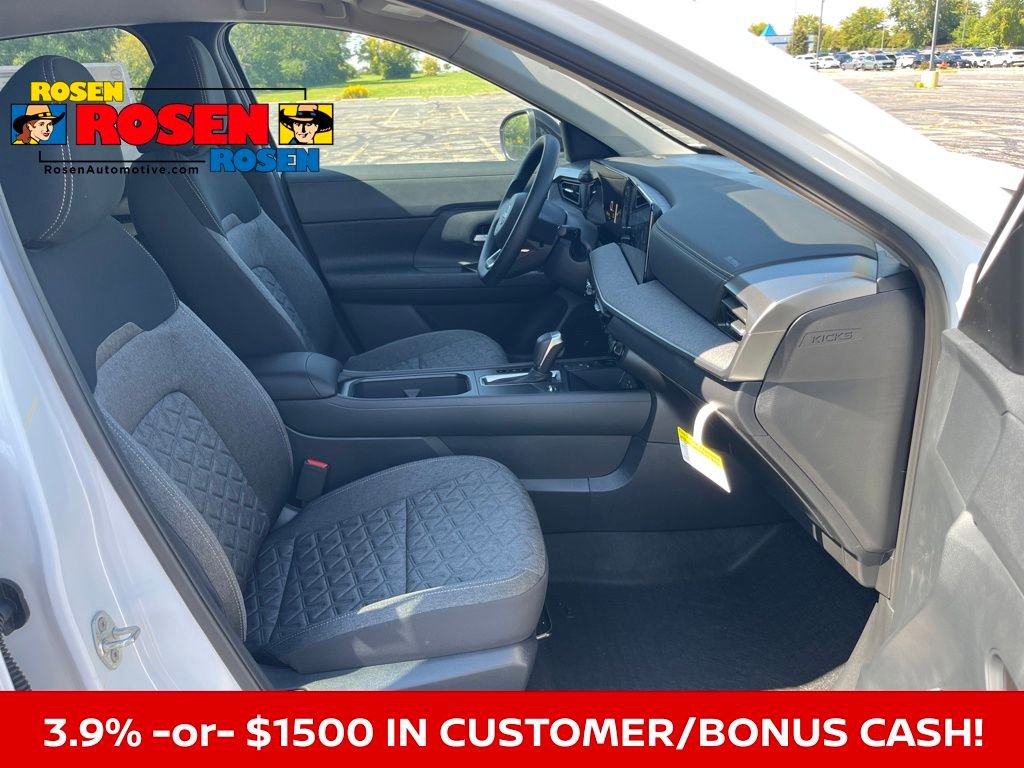 New 2026 Nissan Kicks SV image 15