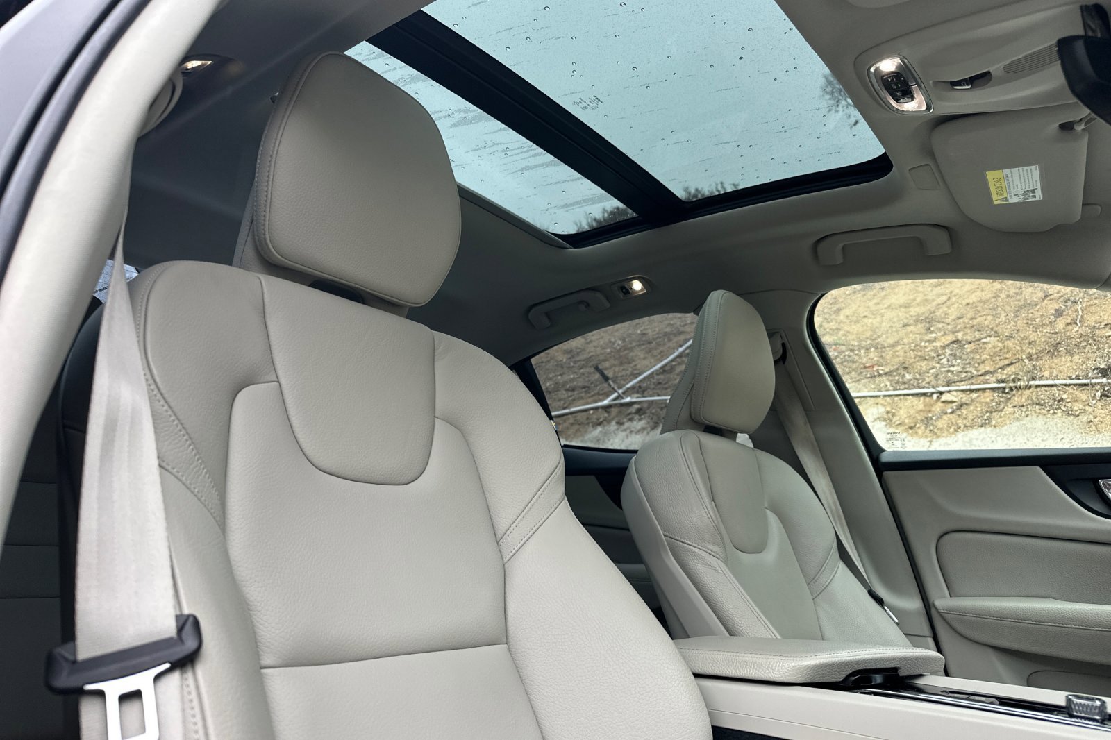 Used 2019 Volvo S60 T5 Momentum w/ Premium Package FWD image 18