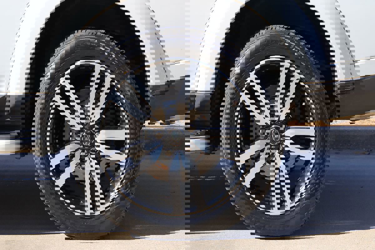 Used 2016 Land Rover LR4 HSE LUX image 53