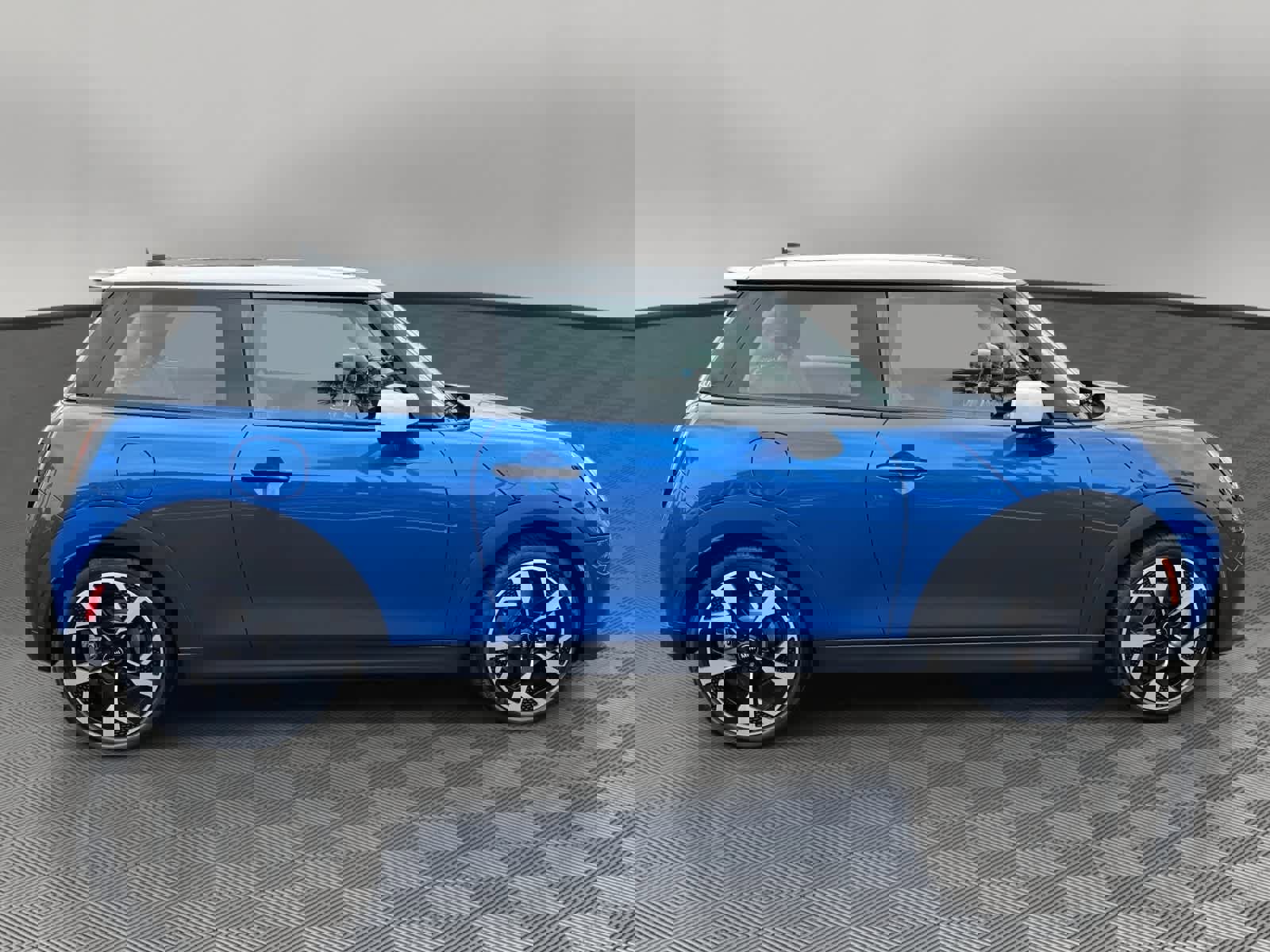 Used 2025 MINI Cooper S image 6