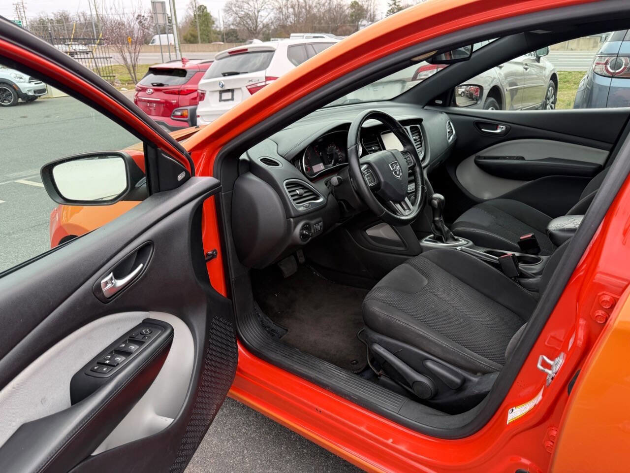 Used 2015 Dodge Dart SXT w/ Sun/Sound Group image 8