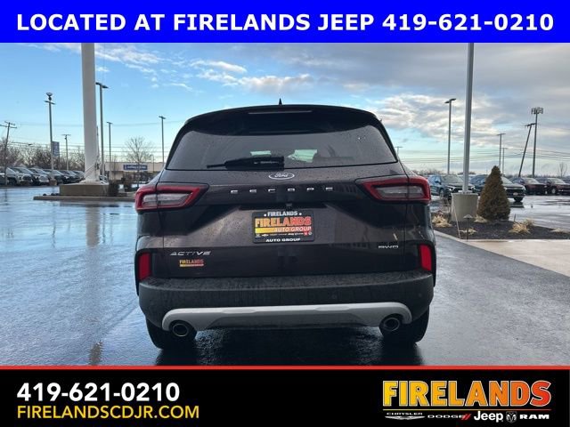 Used 2023 Ford Escape Active w/ Tech Pack #2 AWD/4WD image 9