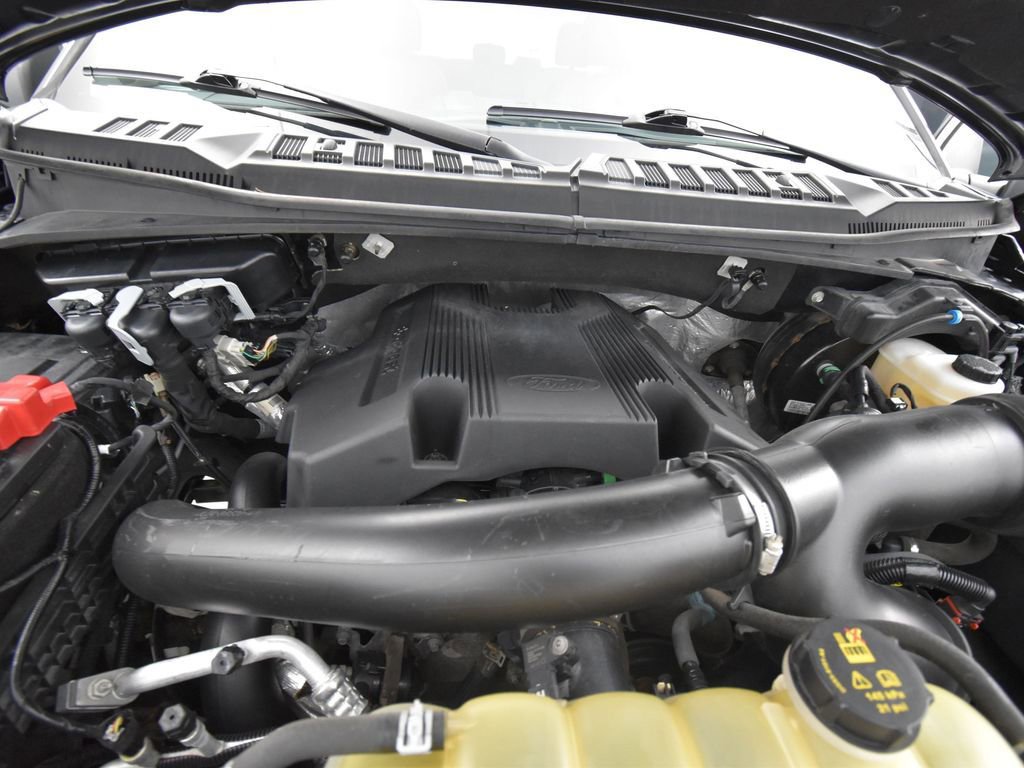 Used 2020 Ford F150 XLT w/ XTR Package image 16